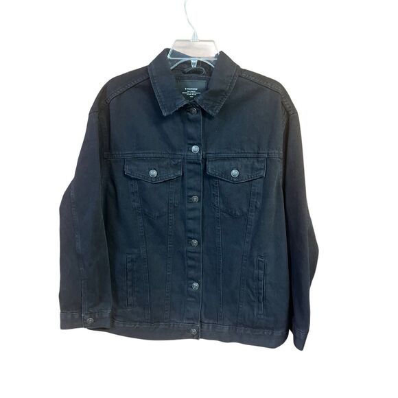 Stradivarius Unisex Black Denim Trucker Jacket Sz M NWT - Picture 1 of 6